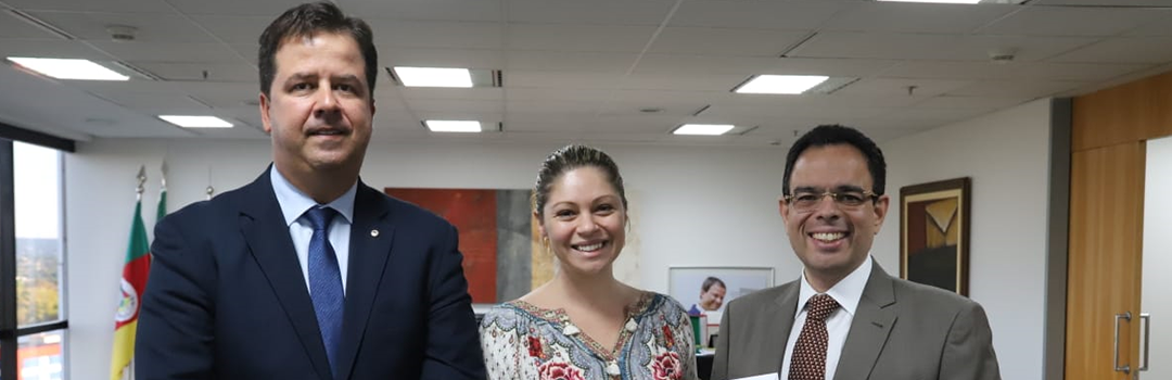 PRESIDENTE DA ANAUNI CONVIDA OAB PARA XIX ENCONTRO NACIONAL DOS ADVOGADOS DA UNIÃO