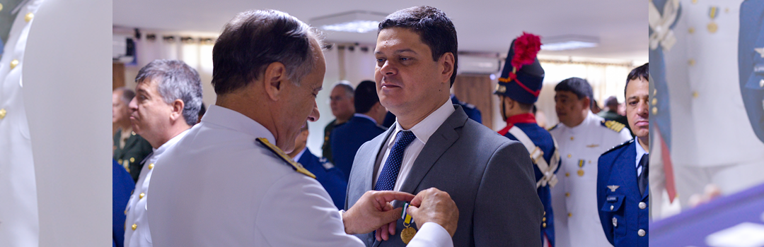 ASSOCIADO DA ANAUNI RECEBE MEDALHA DO MÉRITO DO ESTADO-MAIOR CONJUNTO DAS FORÇAS ARMADAS