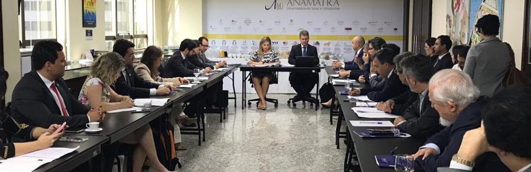 TRAMITAÇÃO DA PEC 6/2019 É DISCUTIDA EM REUNIÃO ENTRE FONACATE E FRENTAS