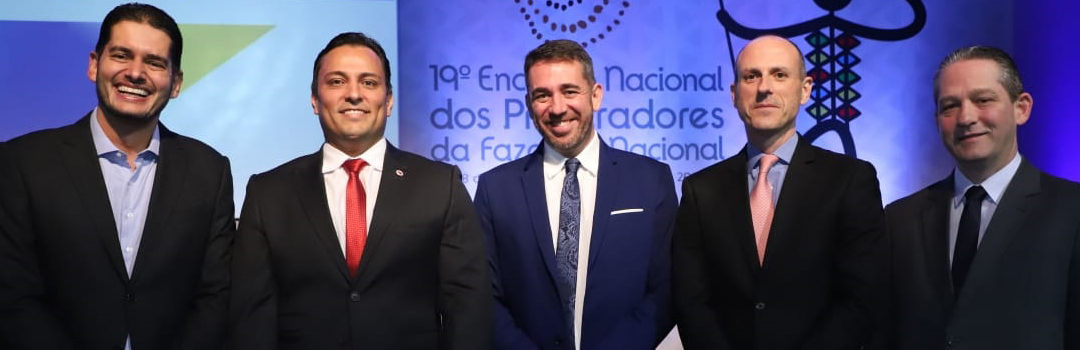 ANAUNI PRESTIGIA SOLENIDADE DE ABERTURA DO 19º ENCONTRO DO SINPROFAZ