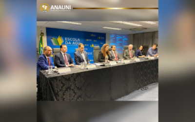 Presidente da ANAUNI acompanha o lançamento do novo Instrumento de Padronização dos Procedimentos de Contratação