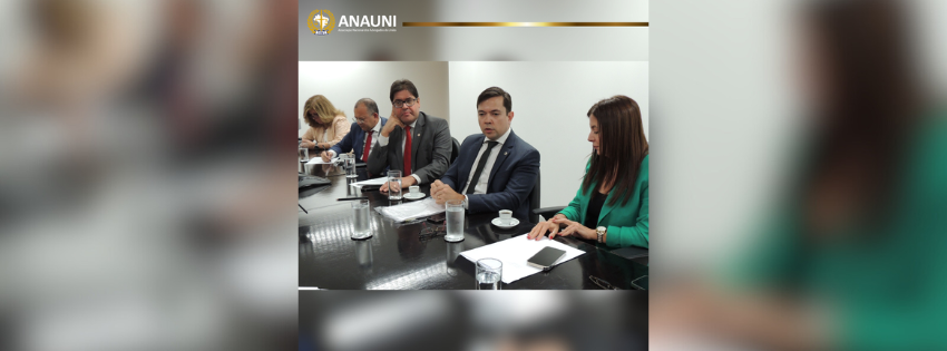 ANAUNI e entidades do Forvm se reunem com advogado-geral da União