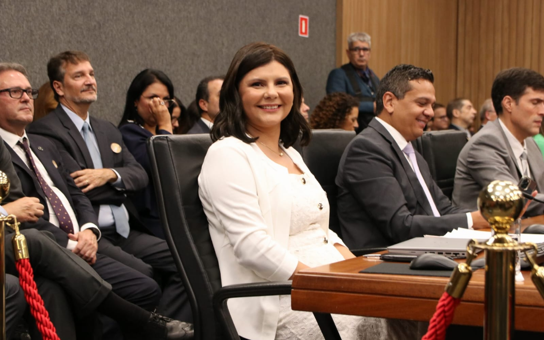 Advogada da União Daiane Nogueira de Lira toma posse como conselheira do CNJ